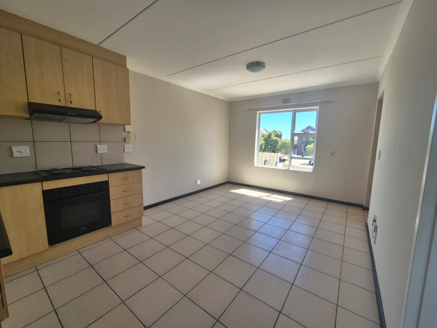 To Let 2 Bedroom Property for Rent in Buh Rein Estate Western Cape